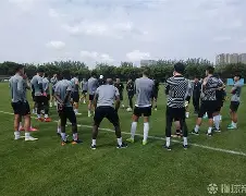 狼队官方谴责欧超参与者 他们惧怕体育的 狼队官方谴责欧超参与者 他们惧怕体育的