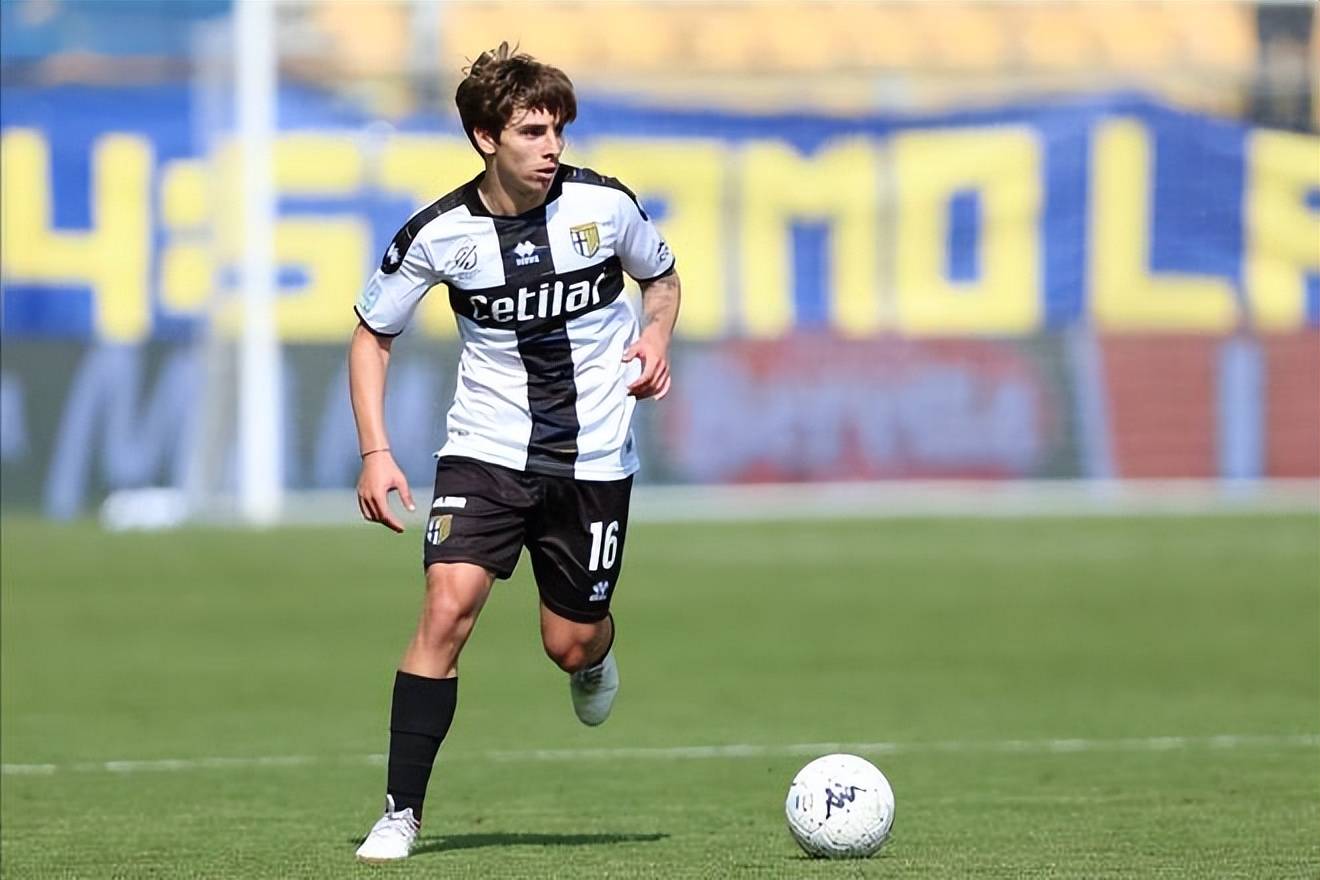 尤文图斯对战帕尔马直播